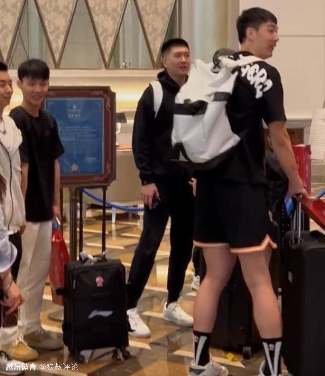 小姨妈2-2020