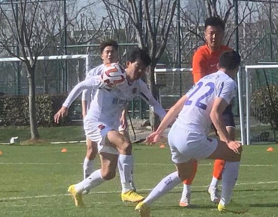 国产精品无圣光一区二区