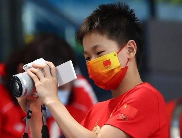 欧美成年黄网站色高清视频